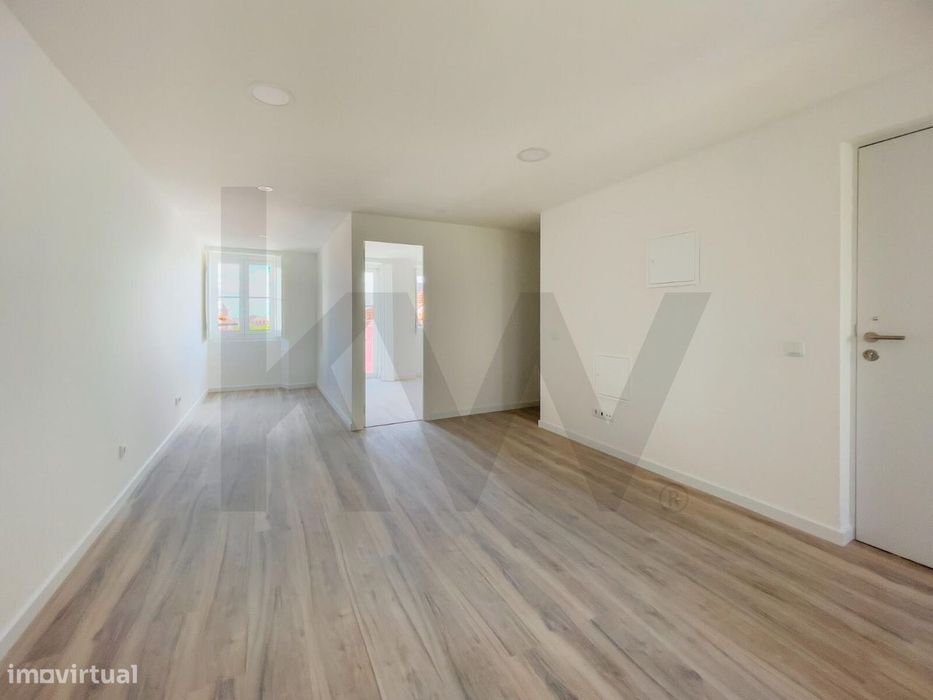 Arrendamento Apartamento T2 Duplex com Terraço
