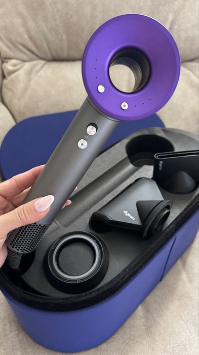 Фен Dyson Supersonic HD08