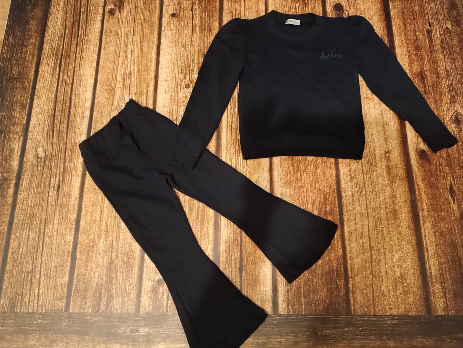 104/110 zestaw dres z dzwonami