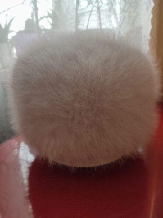 Жіноча зимня шапка пух кроліка