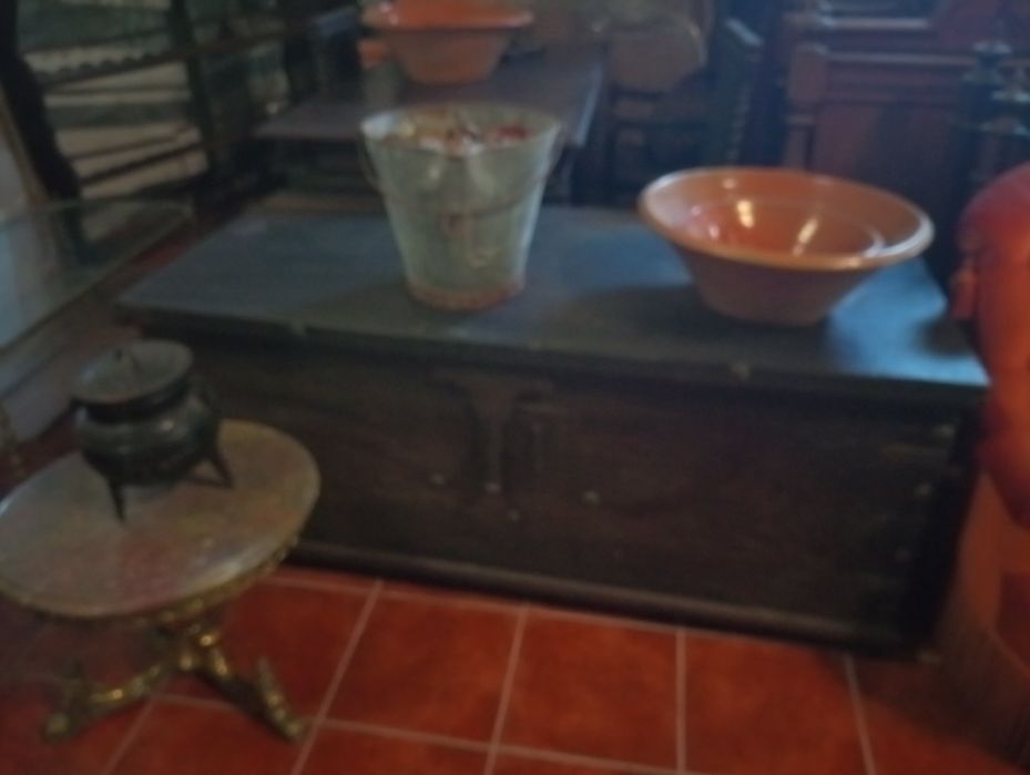 Recheio de loja de antiguidades