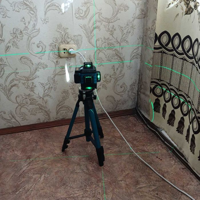 Будівельний лазерний рівень 4D. Лазерний рівень. Нівелір 16 ліній.