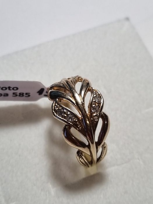 złoty pierścionek  r.15