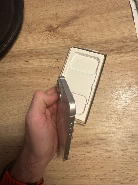 iPhone 13, 256 GB, branco, nova bateria