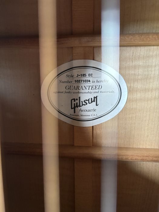 Sprzedam gitarę Gibson j-185 ec