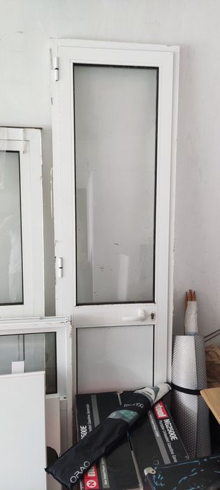 Porta Alumínio 65x225