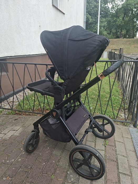 Wózek 3w1 Venicci Tinum SE Stylish Black (Stan Dobry) + Avionaut Cosmo