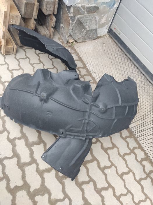 Підкрильники задні Тесла tesla 3 Y