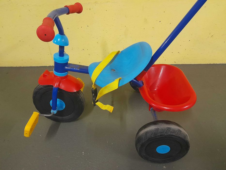 Triciclo de bebé