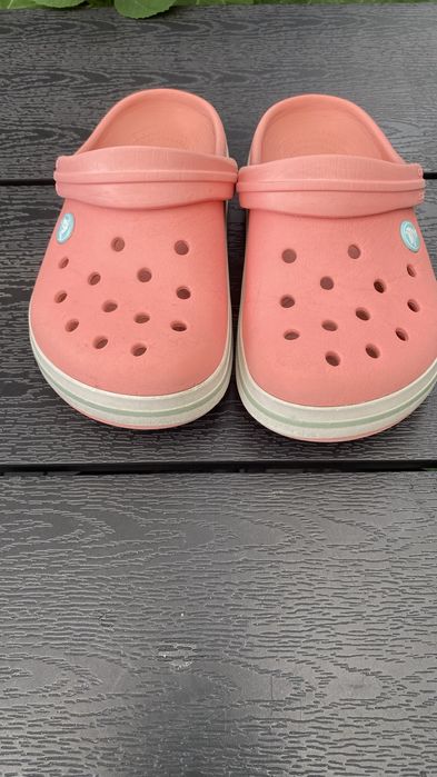 Crocs J1 цвет персиковый