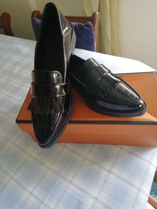 Sapatos senhora 41 novos