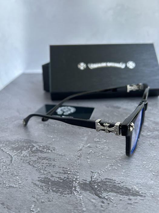 Сонцезахисні окуляри Chrome Hearts з металевими вставками / Чорні брендові окуляри Хром Хартс!