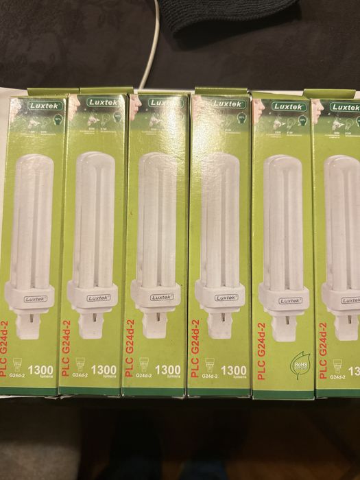Lampadas fluereacentes luxtek 18w (equiv 91W)