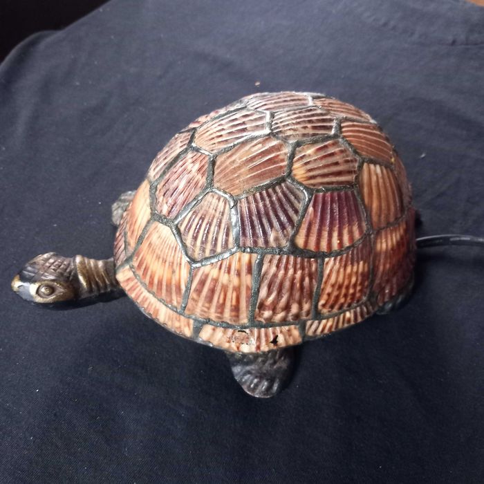 Candeeiro em forma de tartaruga