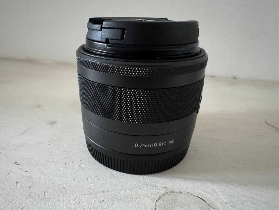 Obiektyw CANON EF-M 15-45 F3,5-6,3 IS STM