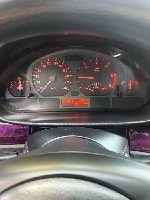 Продам BMW E46 320d