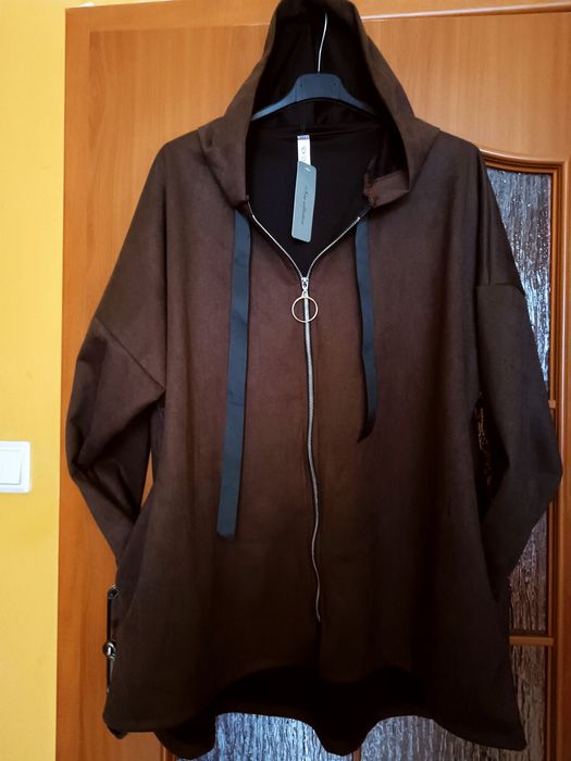 Bluza narzutka brązowa z kapturem rozpinana
