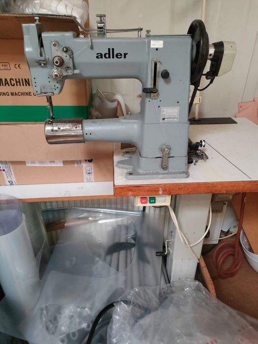 Wyprzedaż maszyn szwalniczych