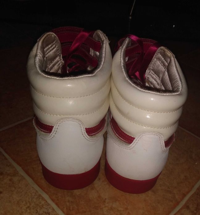 Buty REEBOK rozmiar 39, wkładka 25,5 cm
