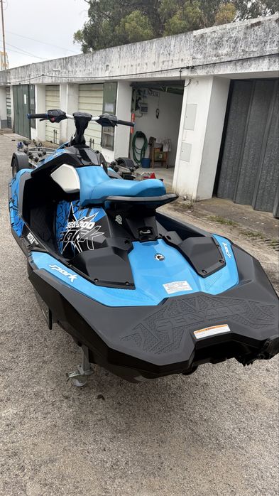 Sea-Doo Spark TRIXX 3UP 90 CV – Impecável