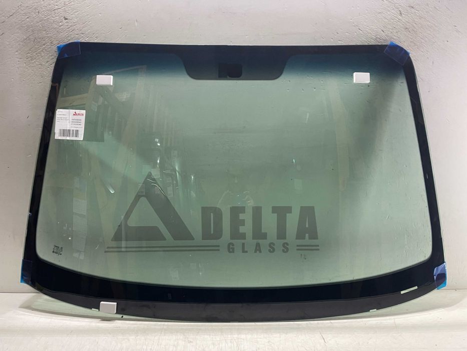 Hyundai Tucson 2004-2010  вітрове скло