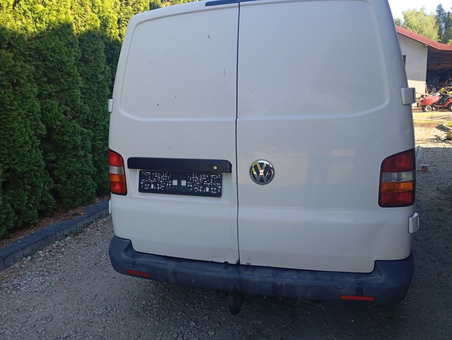 Volkswagen Transporter T5 silnik 2.5TDI