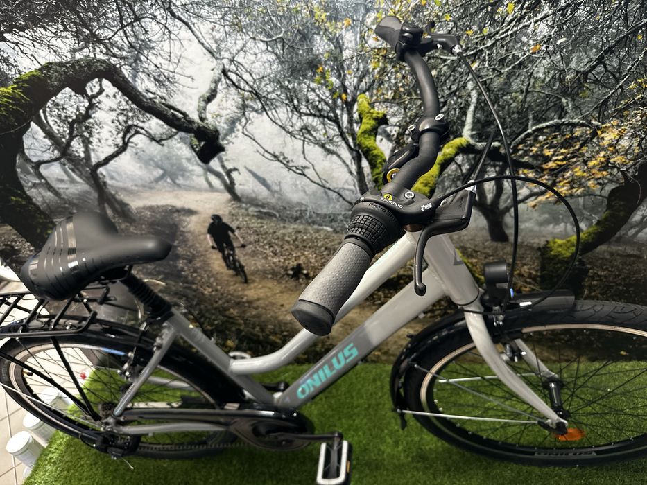 Rower miejski dziewczęcy Onilus Calista koła 26 - ACTIVE ZONE