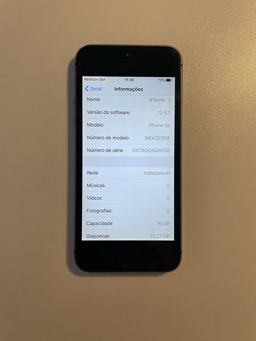 Apple iPhone 5s - 16GB - Space Gray (Unlocked) A1453