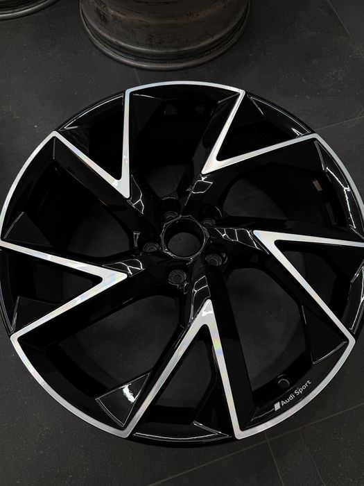 Felgi RSQ3 21cali 5x112 et38