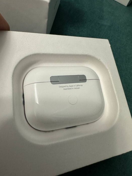 Apple AirPods 2 Pro