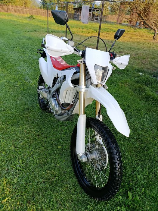 sockmoto  CRF 250