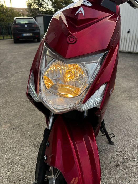 Scooter Elétrica Aroli Raider 250 (Com Bateria Nova)