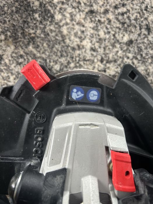 Lixadeira de betão Bosch GBR 15 CAG Professional