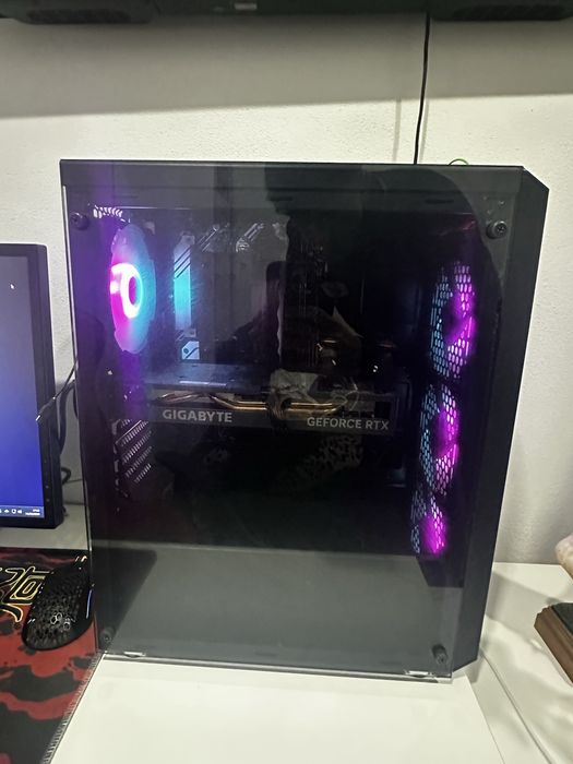 PC Gaming RTX 16GB + Fones, Teclado e Rato