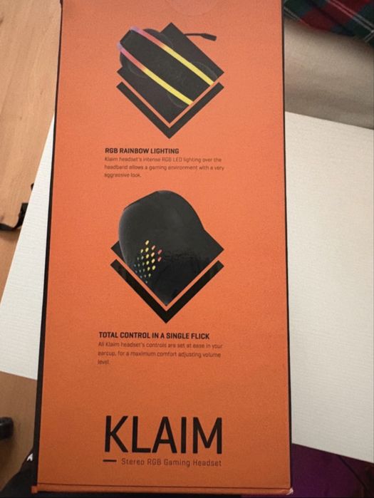 fones gamer da KLAIM