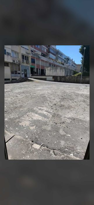 Loja Comercial Viseu 200m²-2 pisos c/Garagem de 100 m2  no Bairro da Balsa. Ideal Construtores Habitação