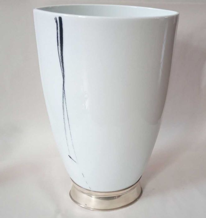 Jarra de porcelana da Vista Alegre com base de prata  Topazio - Entrega grátis