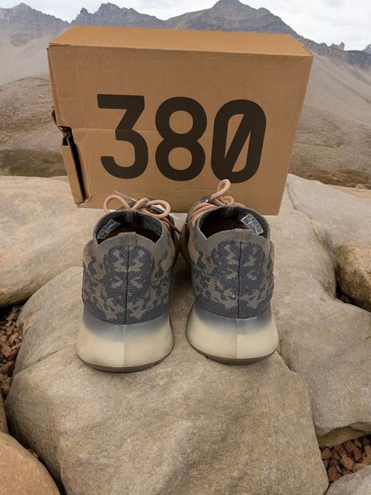 Adidas Yeezy Boost 380 roz. 43 1/3 męskie sneakersy