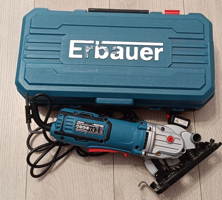 Mini pilarka tarczowa Erbauer EMCS650 650W