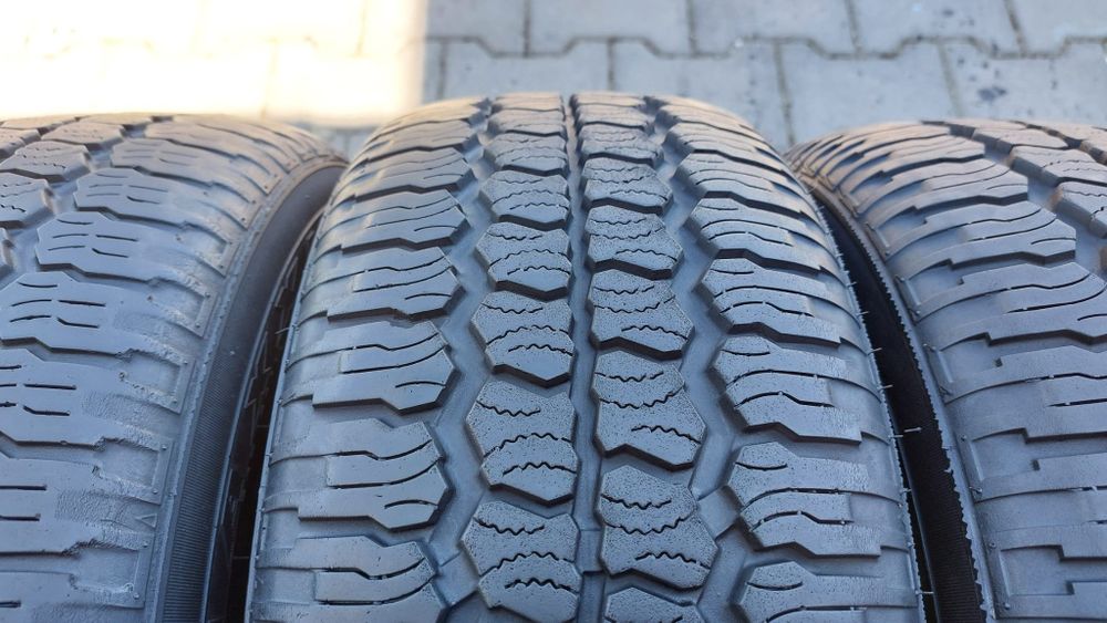 Opony Maxxis 195 50 R13C