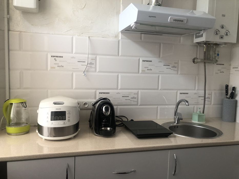 Здам  1-кімнатну квартиру подобово! СЛОВ'ЯНСЬК, АРЕНДА. Центр міста!