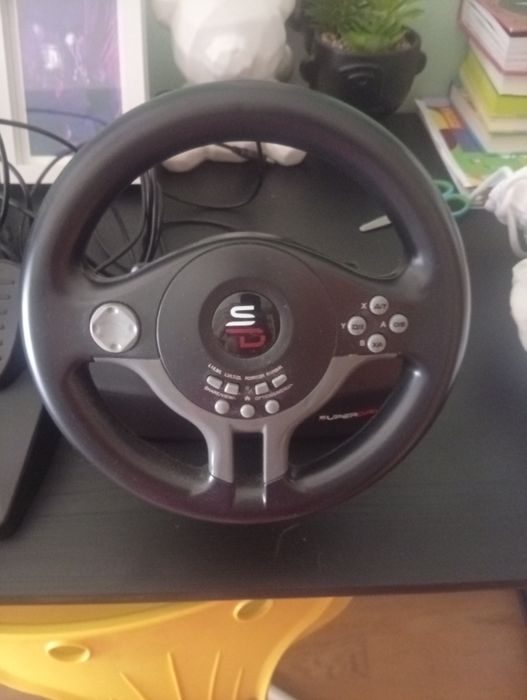 Volante e pedais Nintendo Switch
