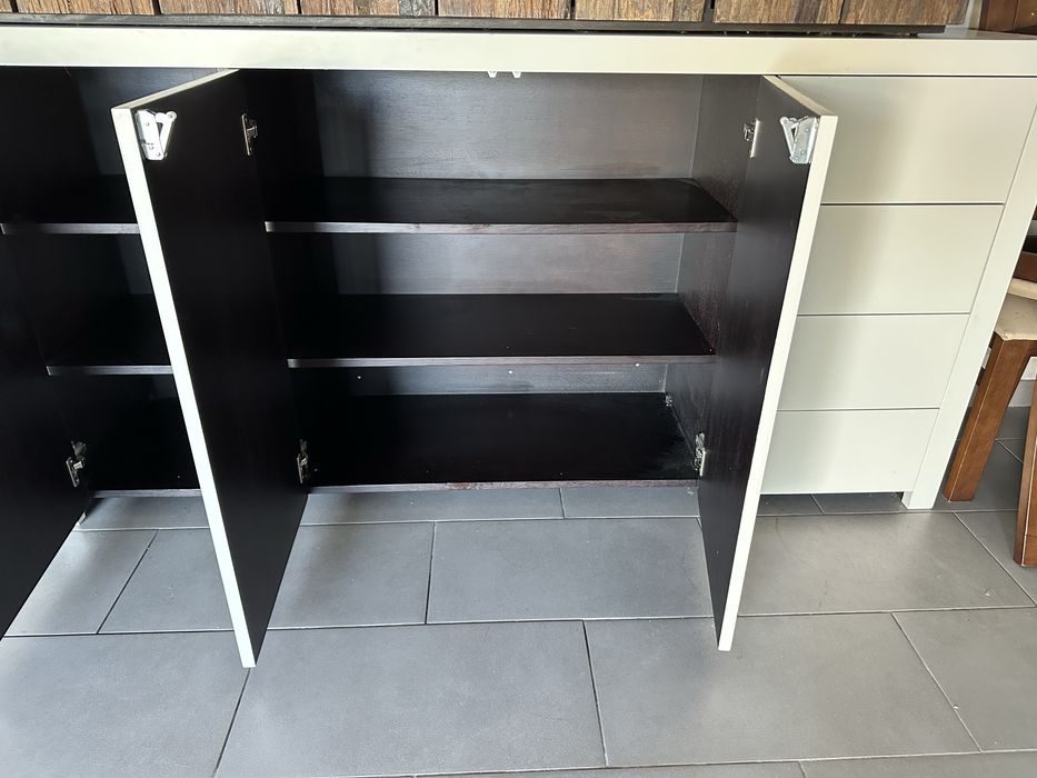 Movíl Branco Estilo Moderno