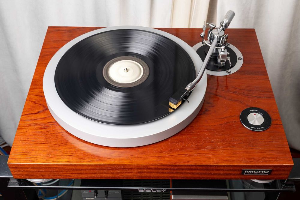 Виниловый проигрыватель Micro Seiki DDL 120