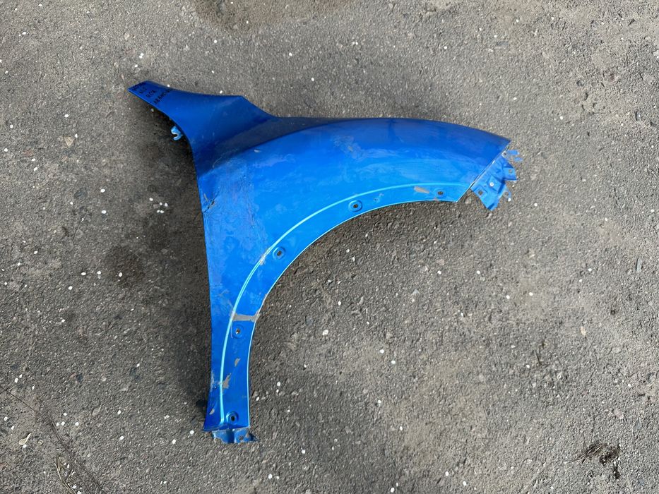 Продам крило праве на Nissan Juke 2015-2020 рестайлінг