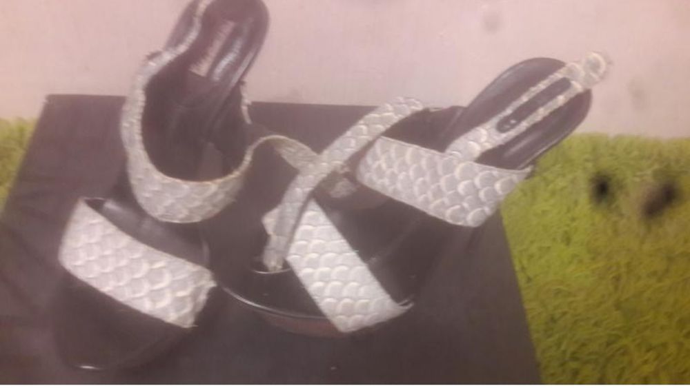 Женские босоножки на шпильке miamay