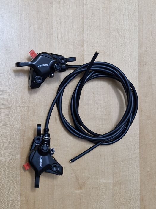 Travões Shimano BL-M4100/BR-MT410 novos a estrear