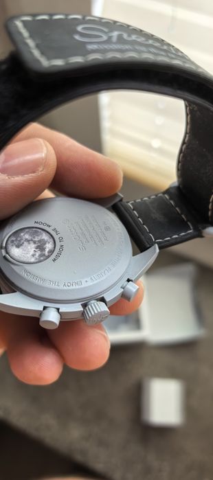 Omega swatch Mission to Earthphase