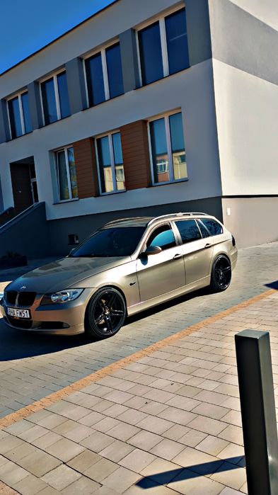 BMW E91 2.0D 177KM