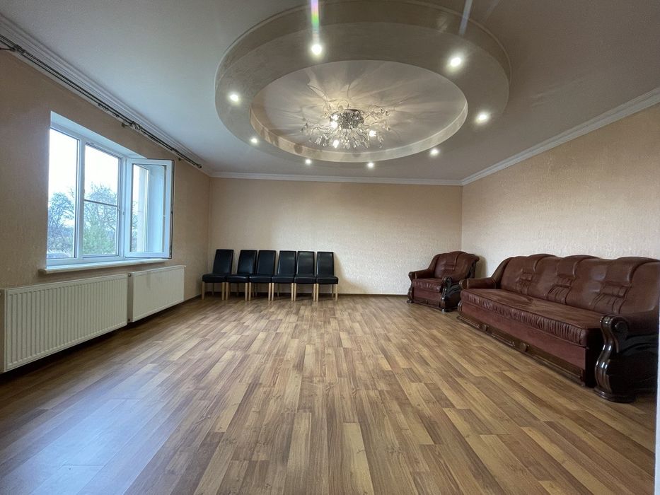 Продаж будинку в с. Панка — всього 5 хвилин до м. Сторожинець